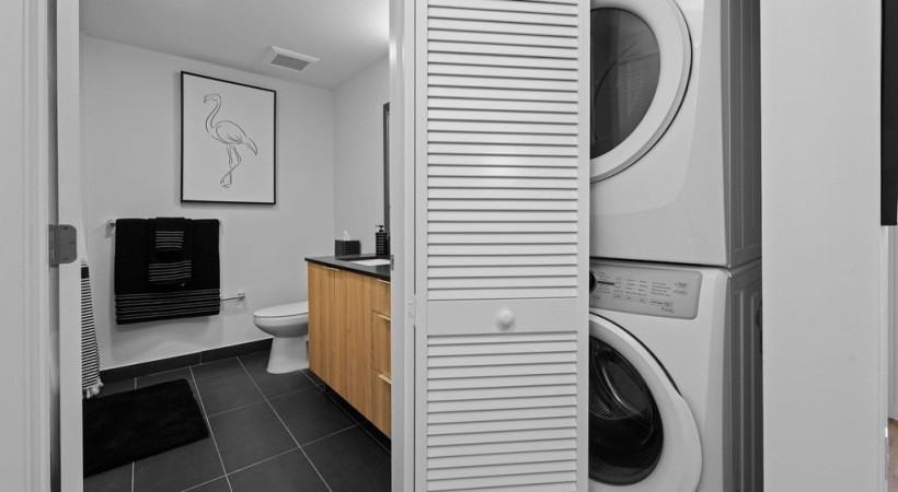 952 East 26th Street - Photo 4 of 4