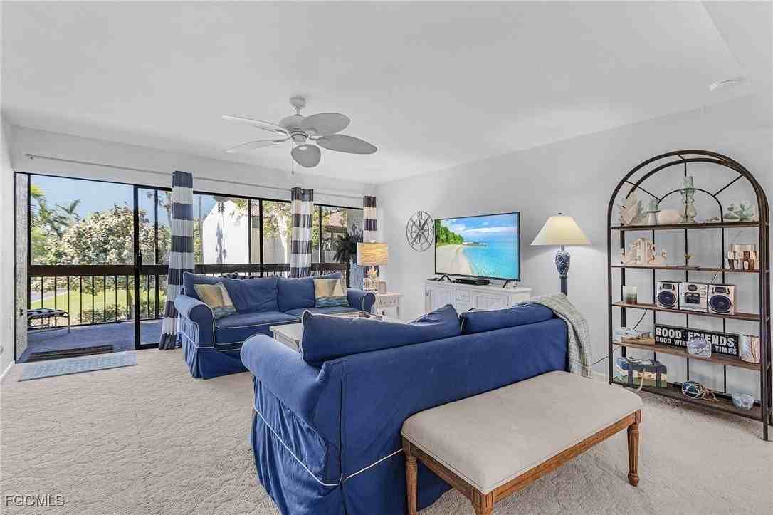 4384 Bowsprit Ct Apt 2a #2A - Photo 5 of 24