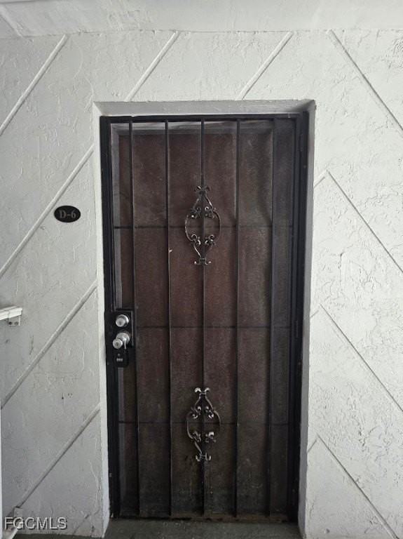 1849 Maravilla Ave Apt D6 #D6 - Photo 6 of 29