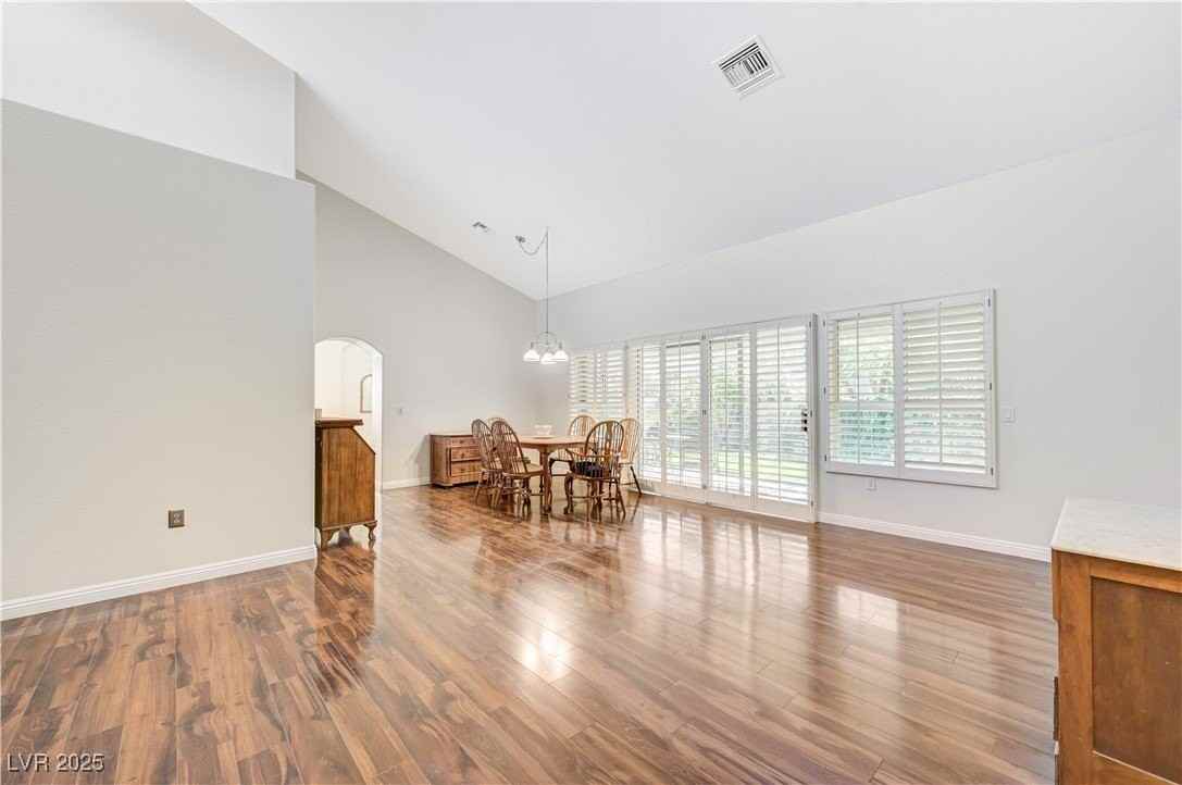 2505 Palmridge Dr - Photo 6 of 50