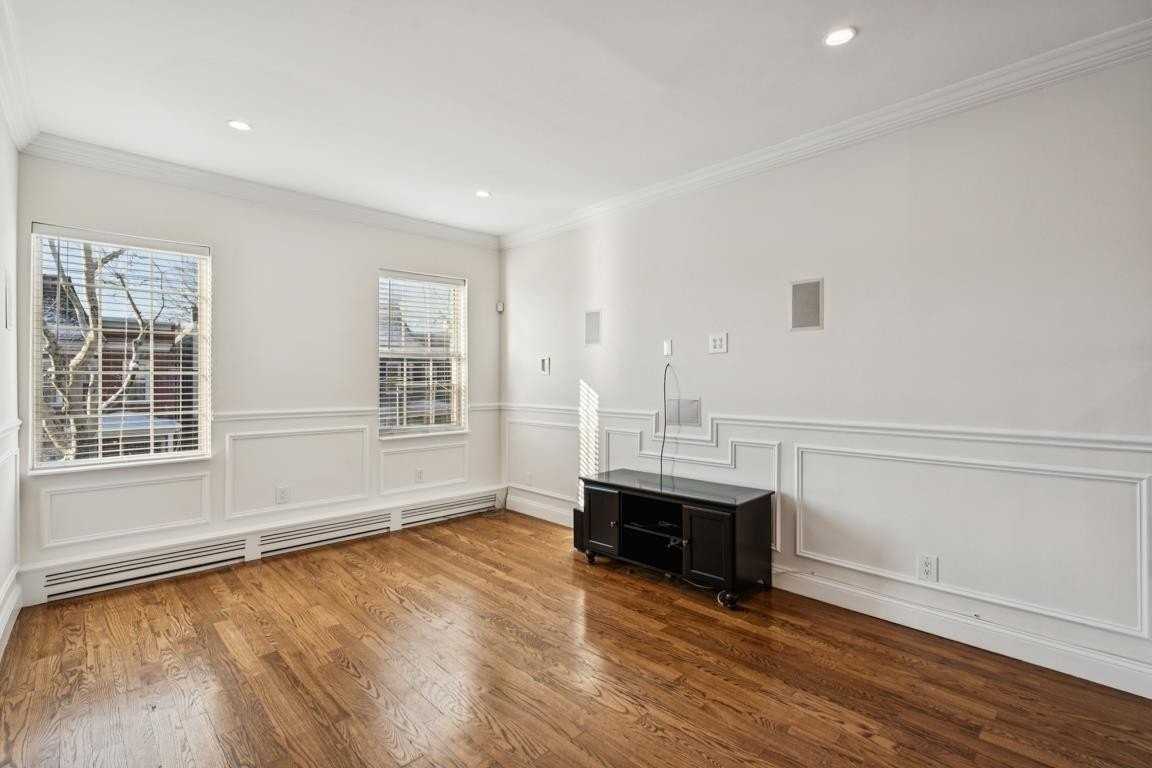 132 Dodd St #2 - Photo 6 of 24