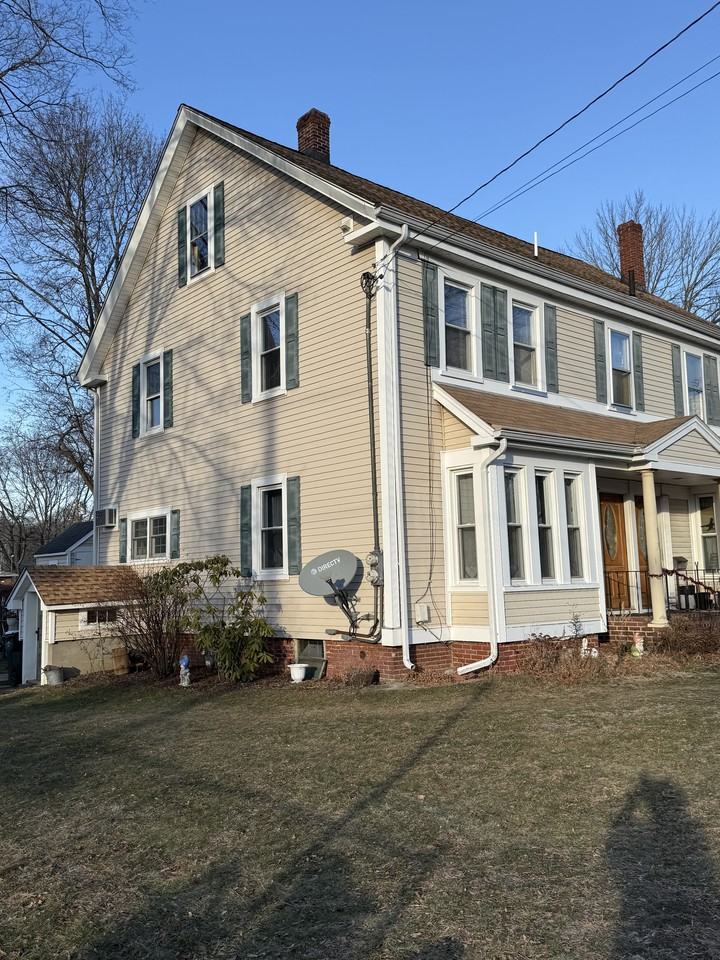 97 Friend Street #B - Photo 3 of 30