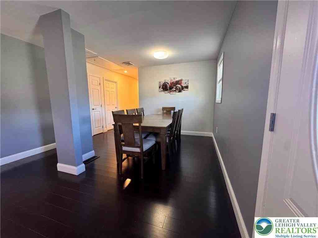 354 Granger Rd - Photo 4 of 41