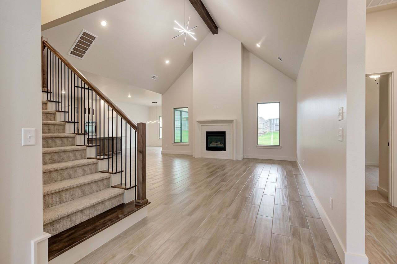 4616 Maple Ridge Dr #1 - Photo 7 of 44