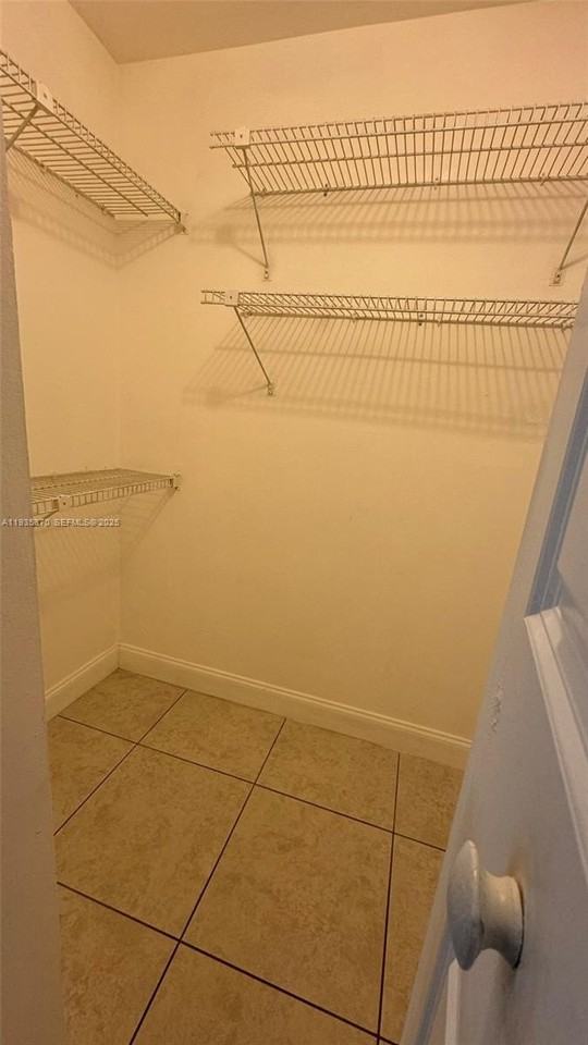 9636 Sw 147th Ct - Photo 6 of 37