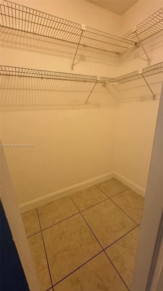 9636 Sw 147th Ct - Photo 7 of 37