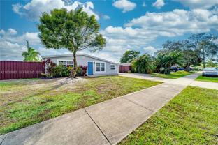 5900 N Farragut Dr - Photo 1 of 1