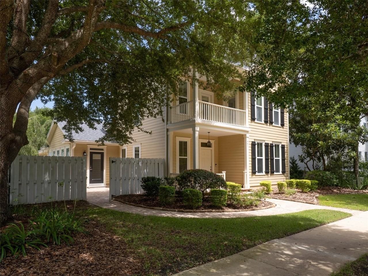 441 Sw 129th Ter - Photo 3 of 44