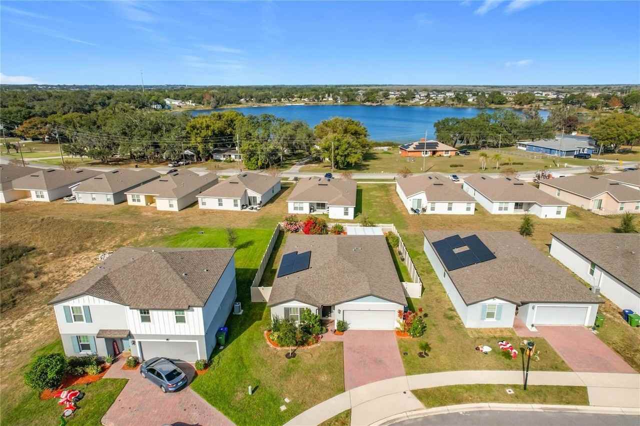 928 Cambridge Dr - Photo 3 of 50