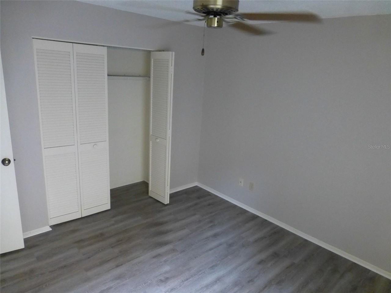 2822 Whitehall Dr - Photo 4 of 19