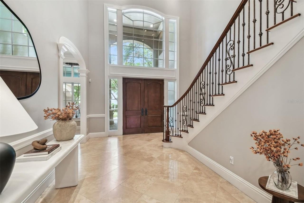 704 Berrocales De Avila - Photo 5 of 50