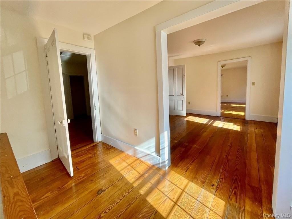 17 Ribbecke Hill Rd #1 - Photo 6 of 13