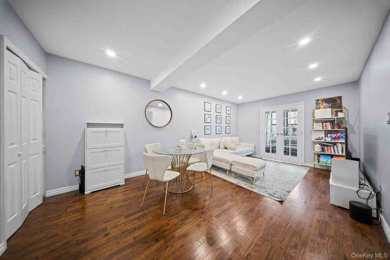 5803 Calloway St Apt 4ff #4FF - Photo 5 of 25