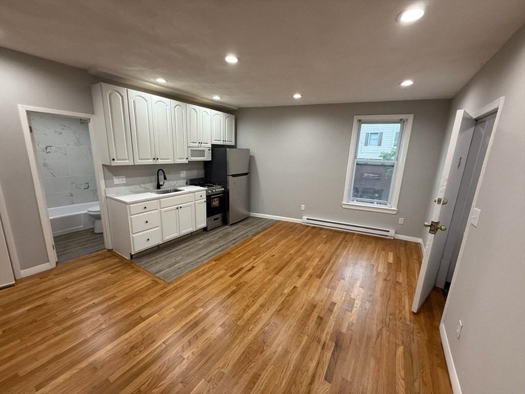 83 Haven St Apt 3c #3C - Photo 2 of 8