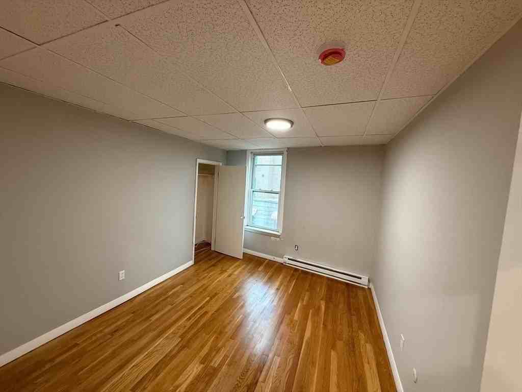 83 Haven St Apt 3c #3C - Photo 4 of 8