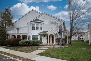 174 Tulip Ln - Photo 2 of 26