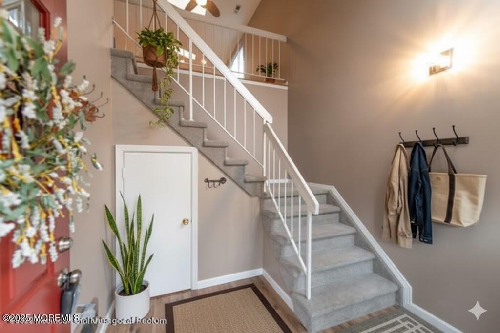 174 Tulip Ln - Photo 3 of 26