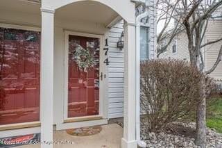 174 Tulip Ln - Photo 4 of 26