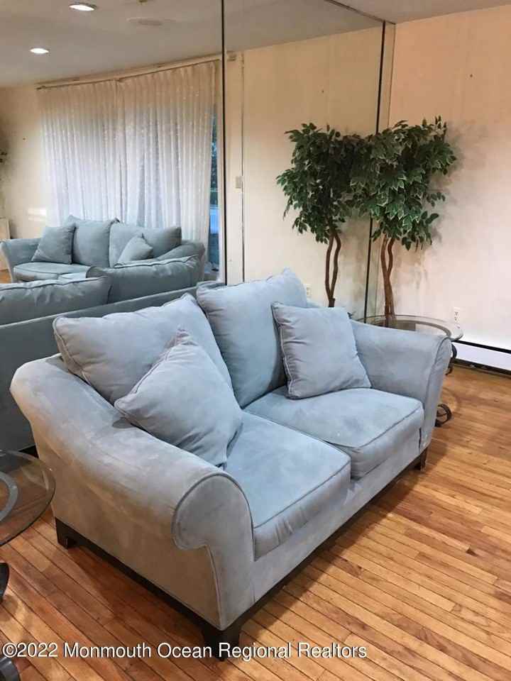 634 Westwood Ave - Photo 2 of 17