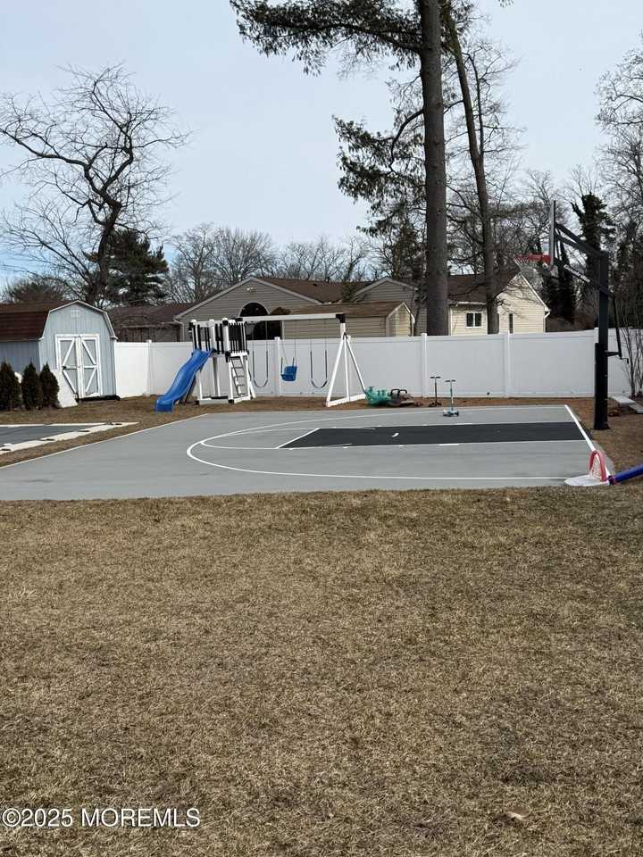 7 Peachtree Rd - Photo 7 of 21