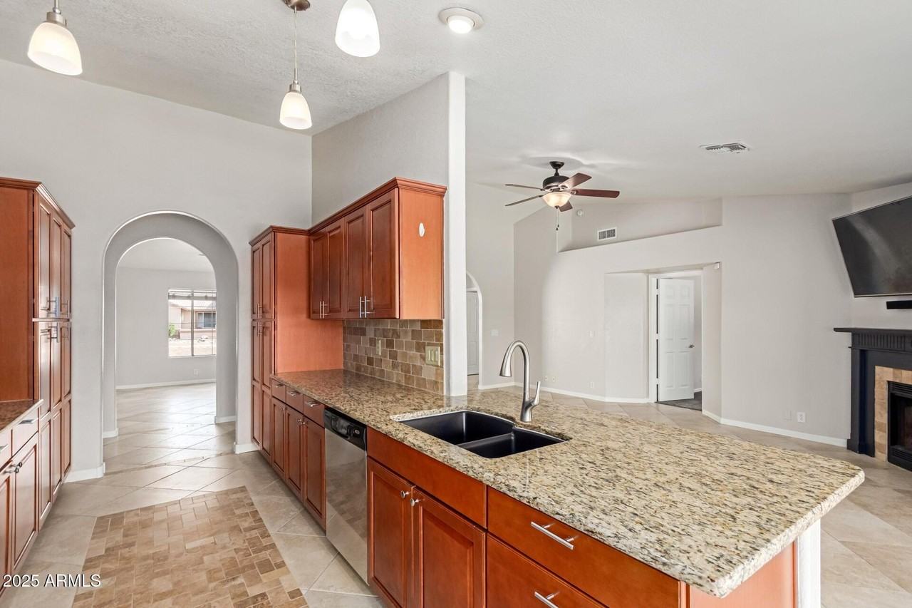 W Windrose Dr - Photo 2 of 22