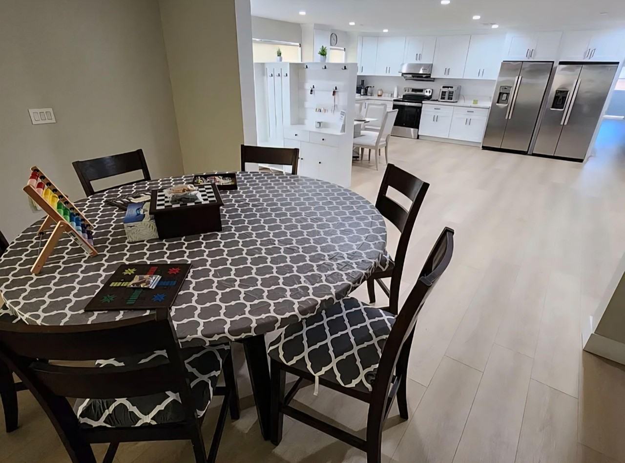 W 37th Dr - Photo 6 of 19