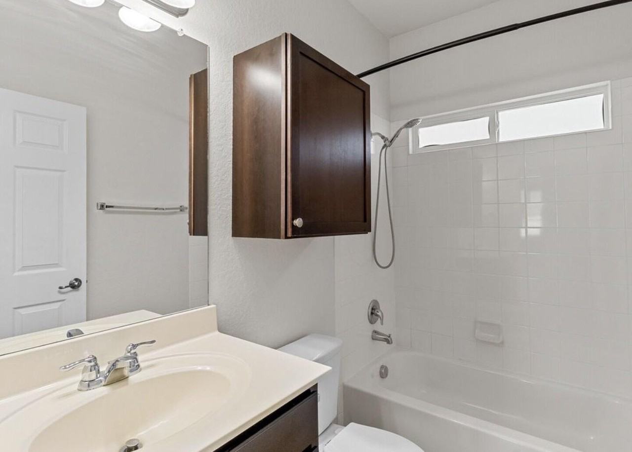 Cedar Mdws - Photo 2 of 16