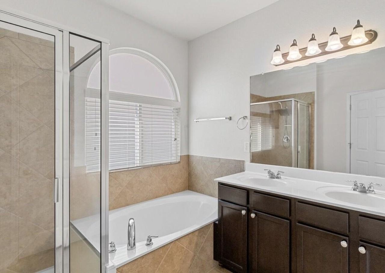 Cedar Mdws - Photo 4 of 16