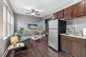 featured image of N Avers Ave