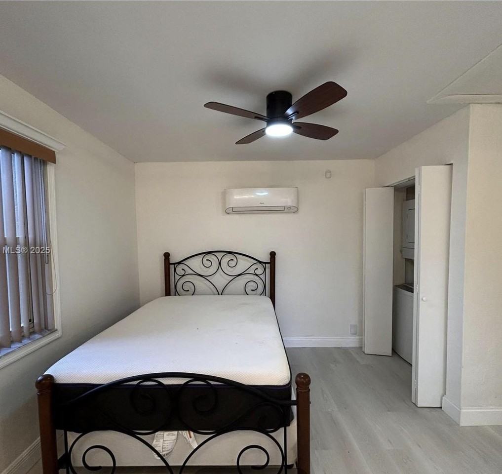 Jackson St - Photo 7 of 14