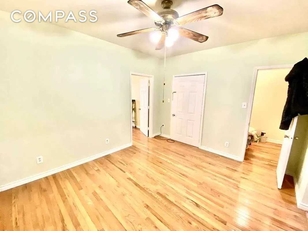 168 17th St #2 - Photo 2 of 9