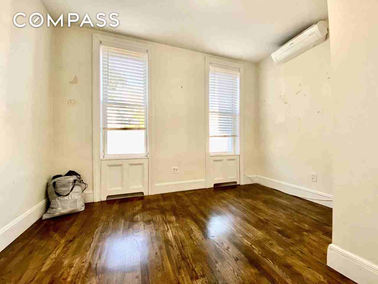 684 Macdonough St #1FL - Photo 6 of 10