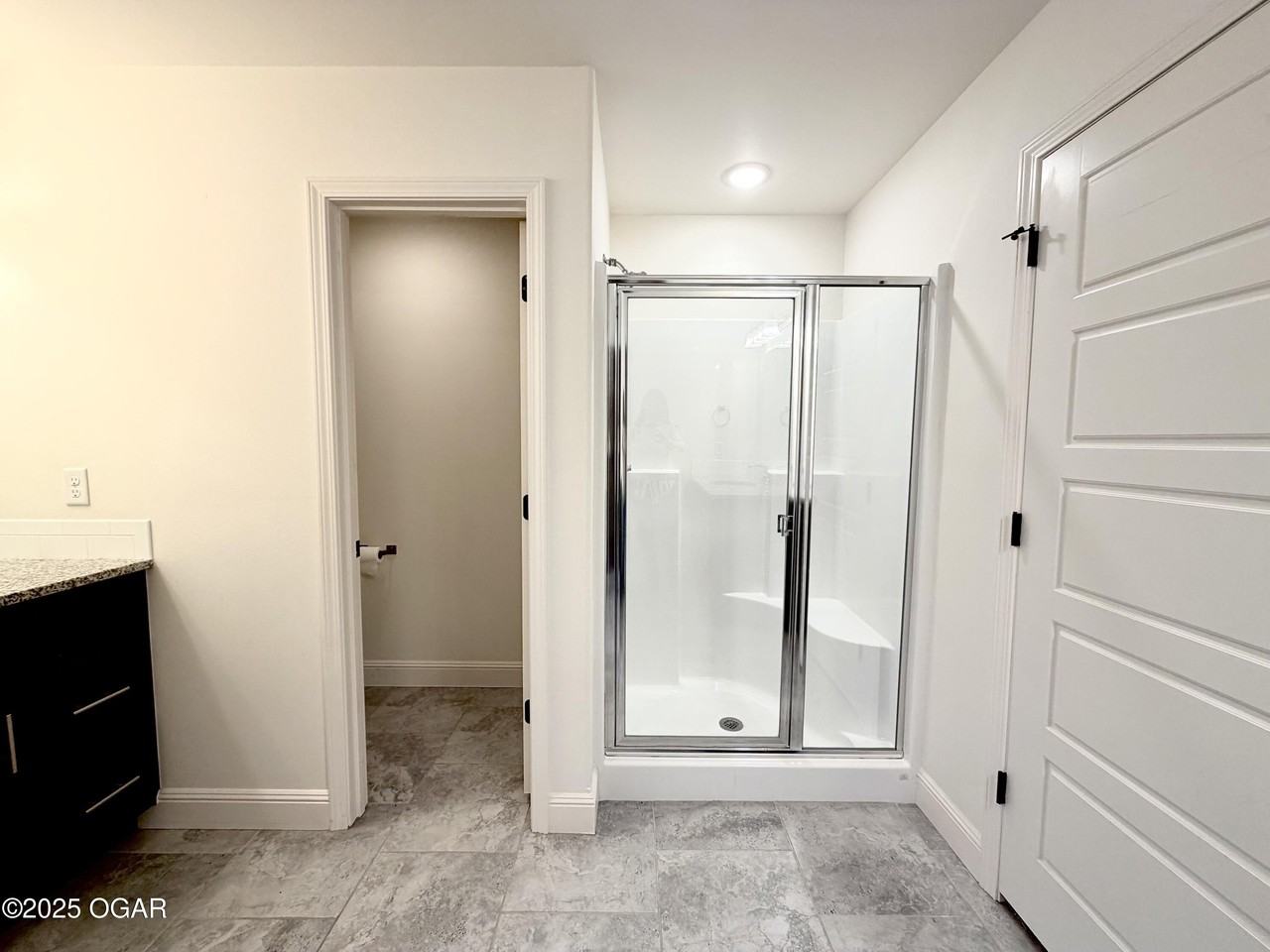 2108 Birdie Ln - Photo 3 of 28