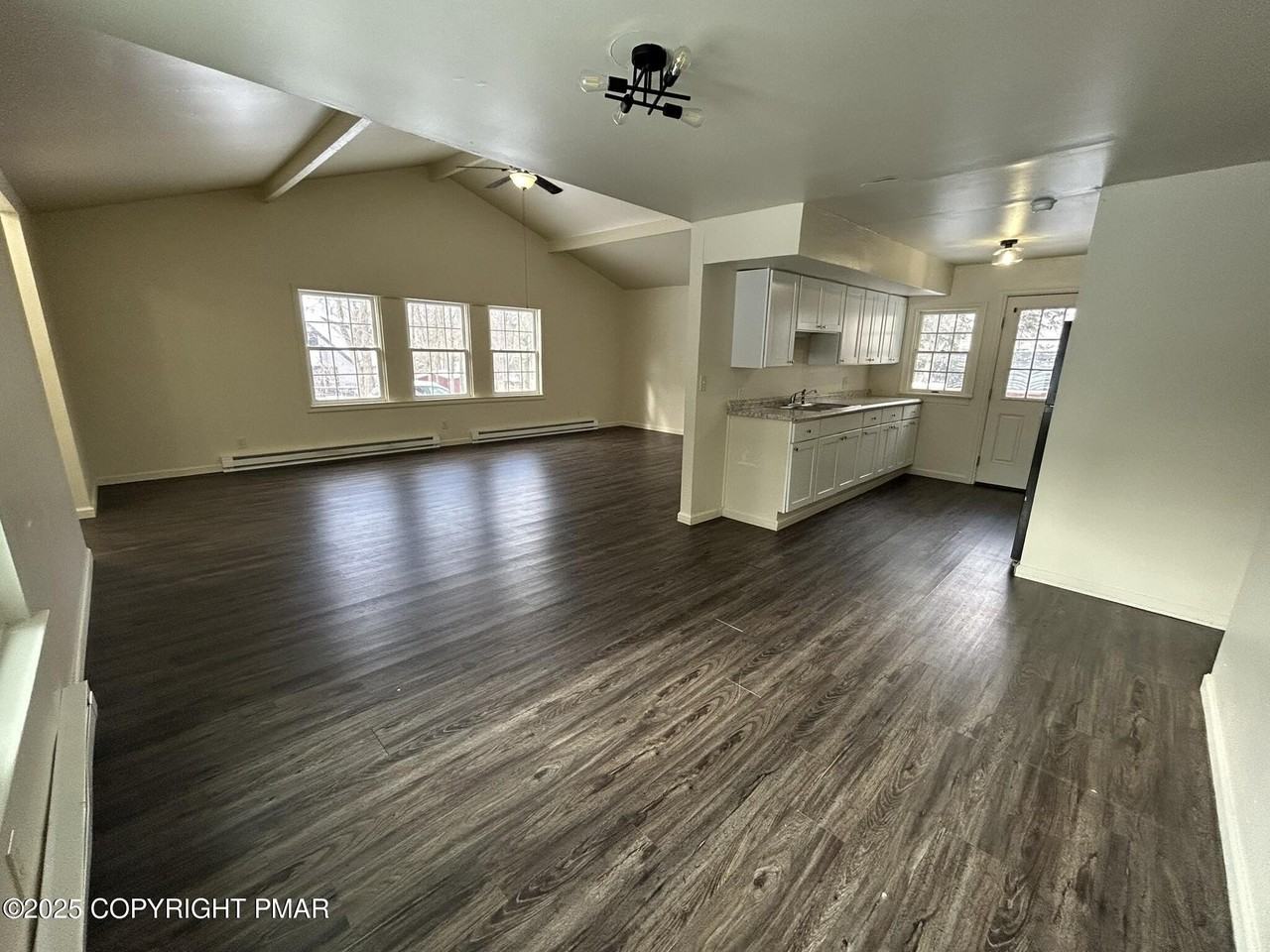 1400 Waterfront Dr - Photo 4 of 18