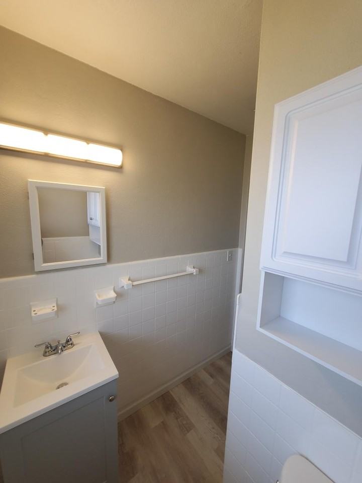 1318 26th St W #1318 - Photo 5 of 12