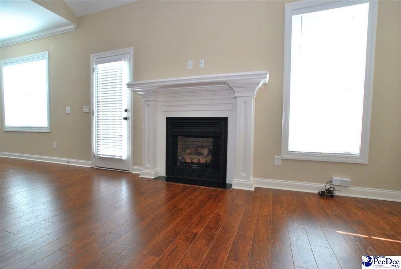 1355 Millbank Dr - Photo 4 of 20