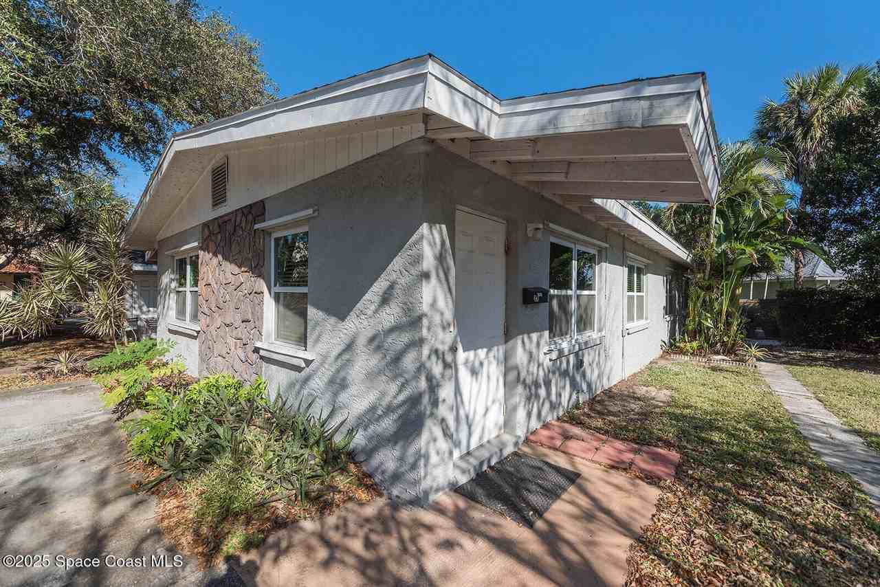 410 Snyder Dr Unit 1 #1-2DUP - Photo 4 of 28