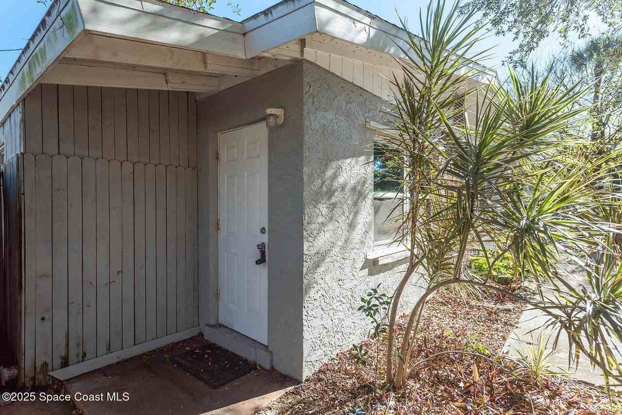 410 Snyder Dr Unit 1 #1-2DUP - Photo 6 of 28