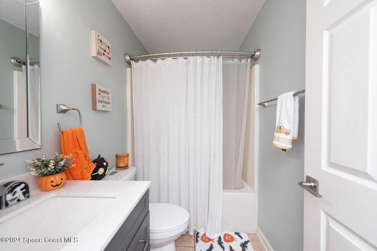 721 Taluga Ave Se - Photo 6 of 50