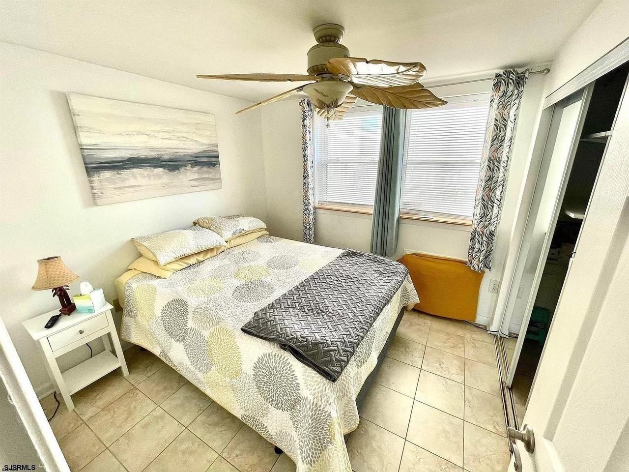 9609 Ventnor Ave - Photo 6 of 9