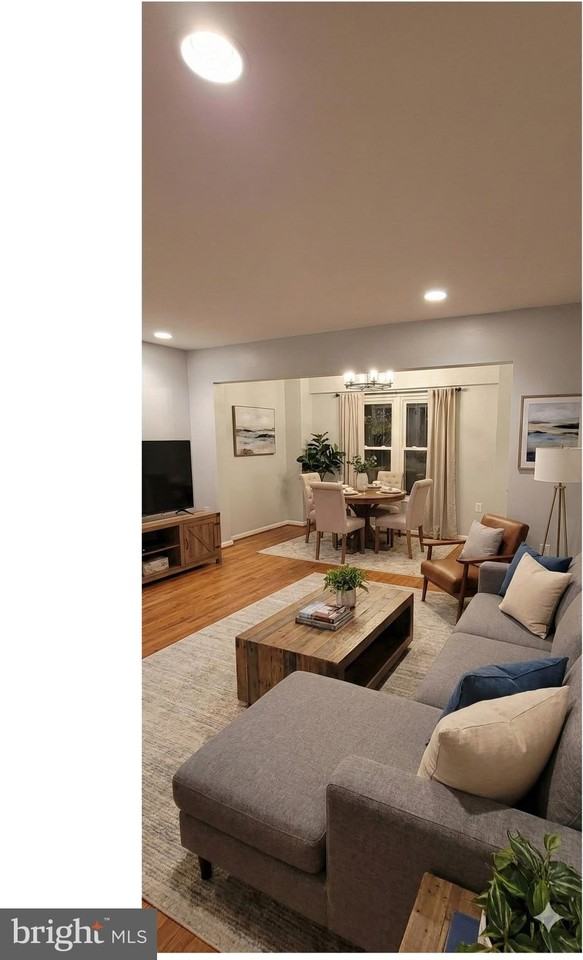 5501 Jay St Ne - Photo 4 of 8