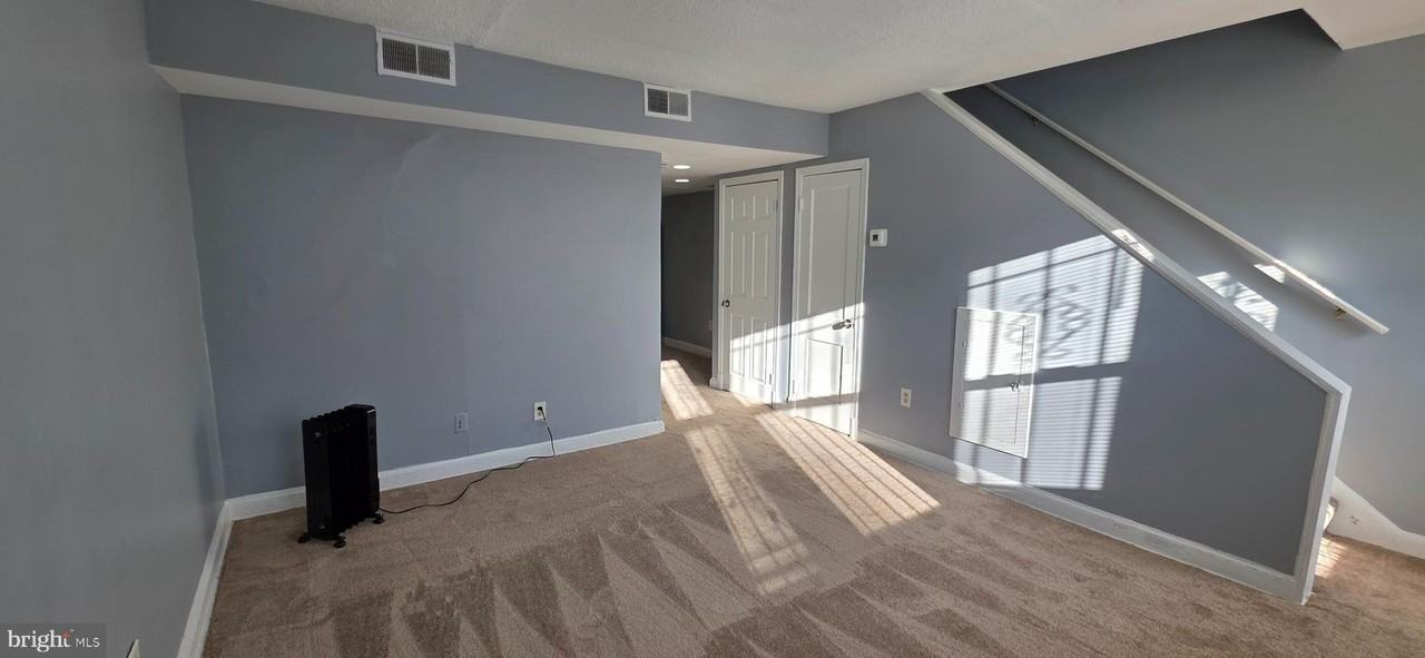 1220 16th St Ne - Photo 5 of 31