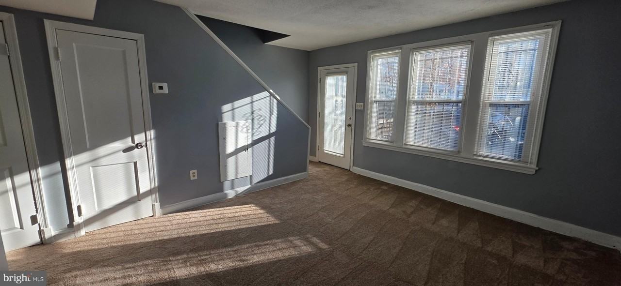 1220 16th St Ne - Photo 6 of 31