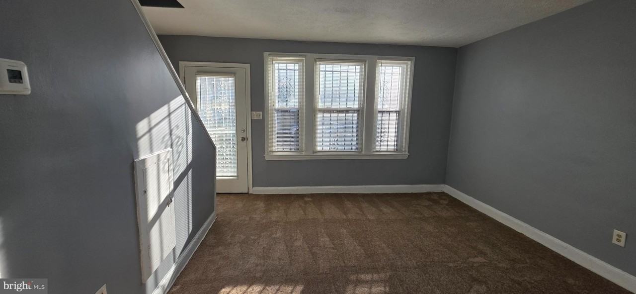 1220 16th St Ne - Photo 7 of 31