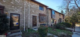 6974 Knighthood Ln - Photo 1 of 1
