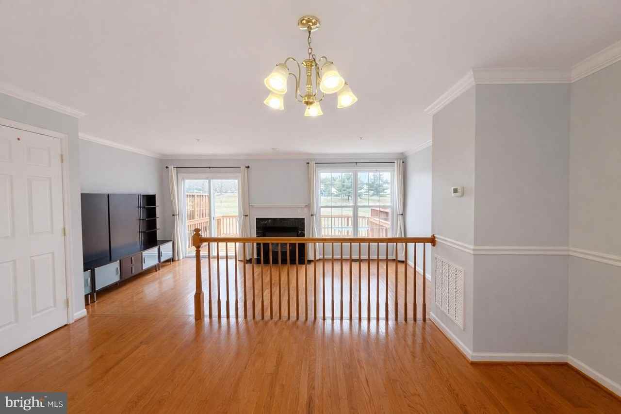 14020 Jump Dr - Photo 4 of 19