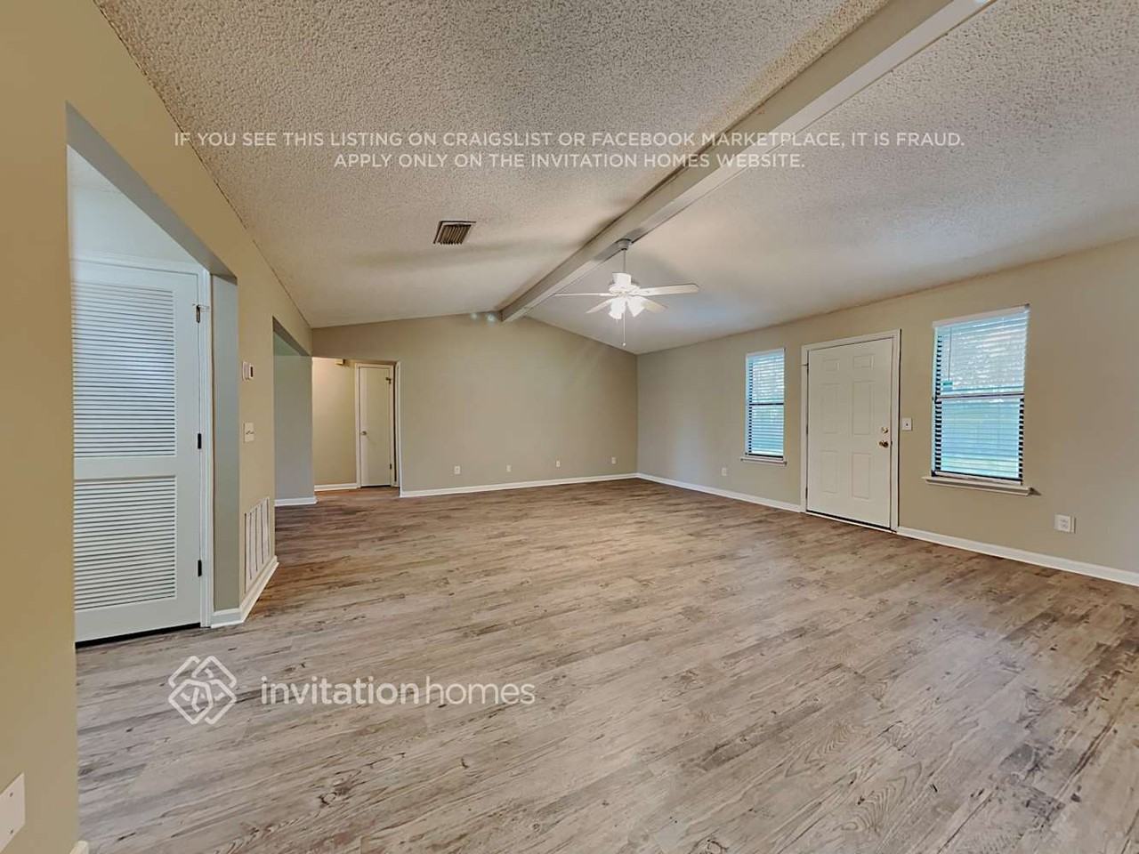 4502 Crosstie Rd S - Photo 3 of 19