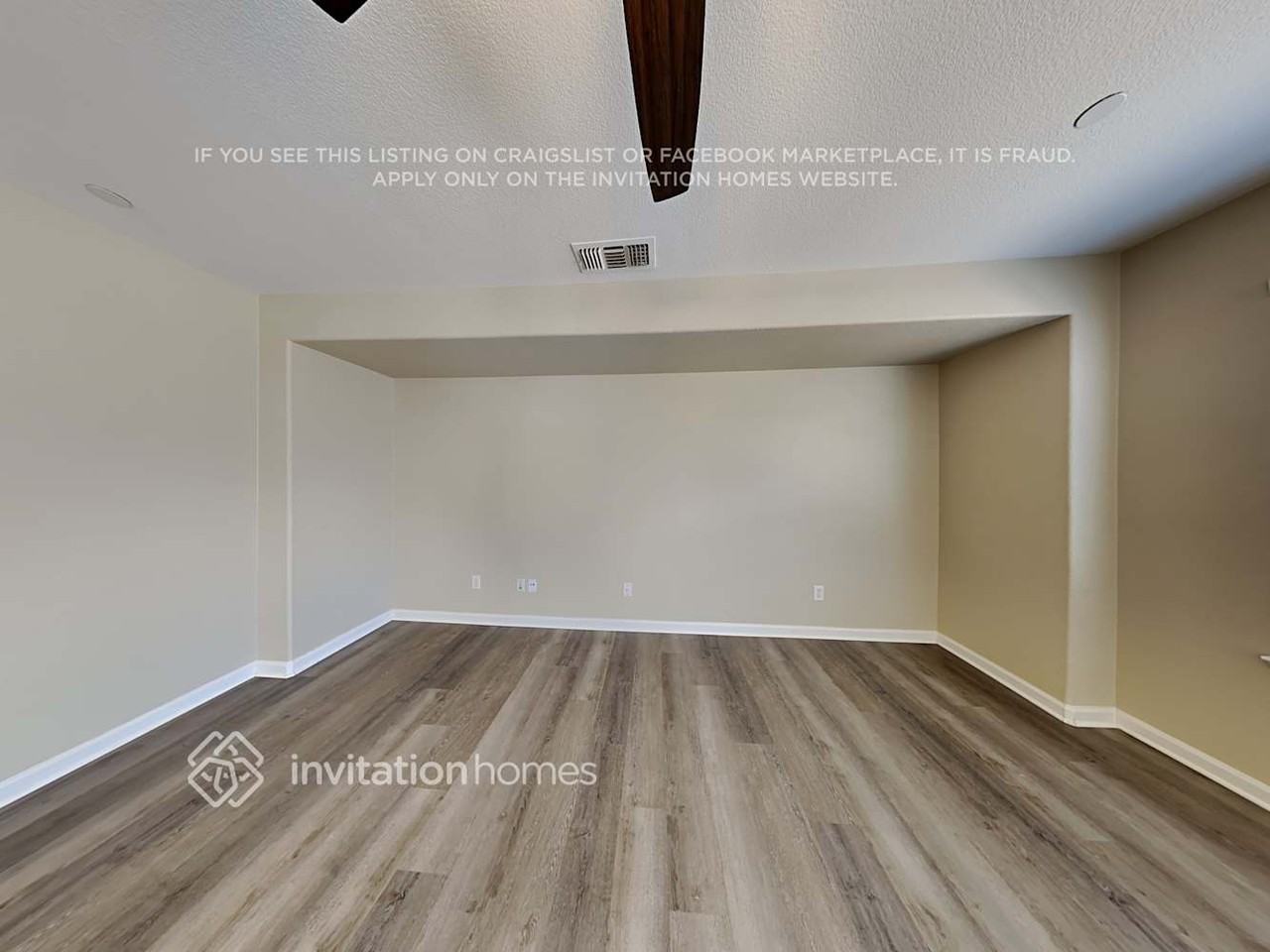 2671 Nicolson Cir - Photo 3 of 17