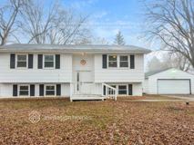 16901 Whitewood Ave - Photo 1 of 1