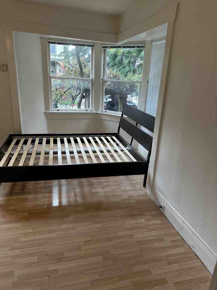 1829 Berkeley WayUnit B #1829B - Photo 5 of 10